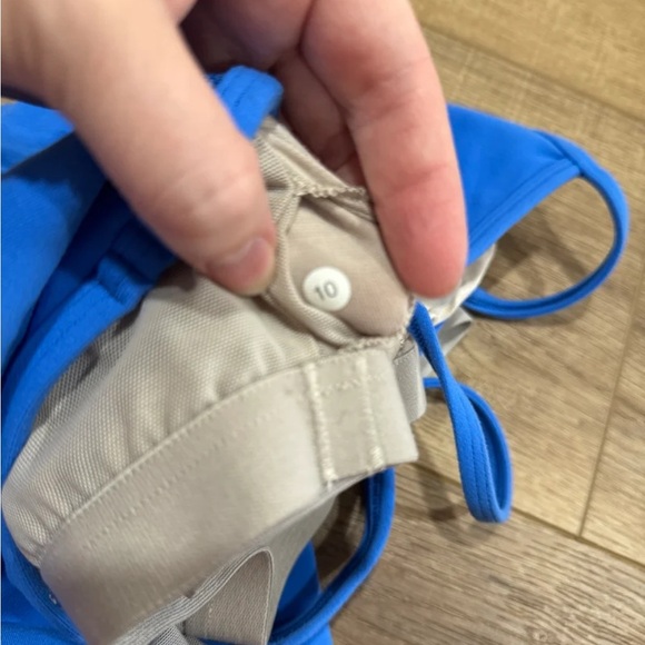 Lululemon racerback shelf bra tank top. Size 10. Excellent used condition. - Picture 3 of 4
